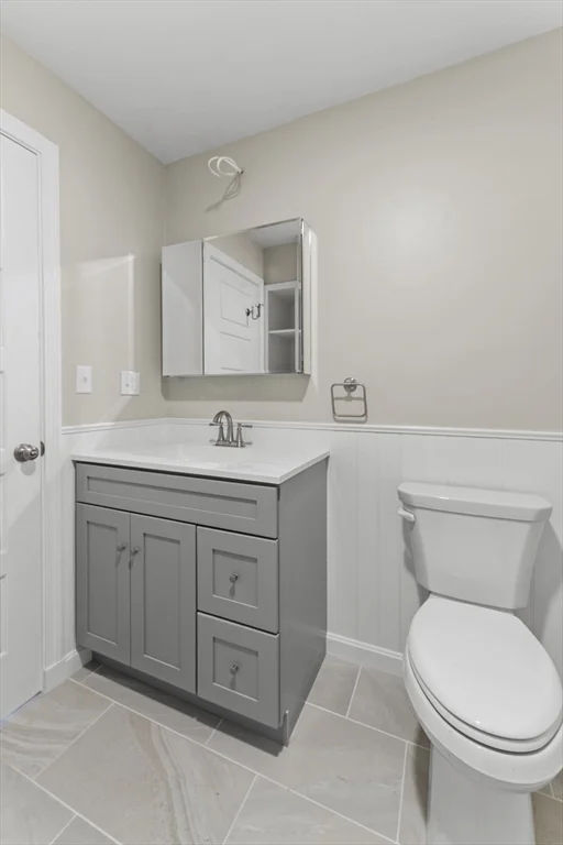 3 bed, 1 bath apartment for rent at 42 Almont St Unit 2L, Medford — photo 17 of 33