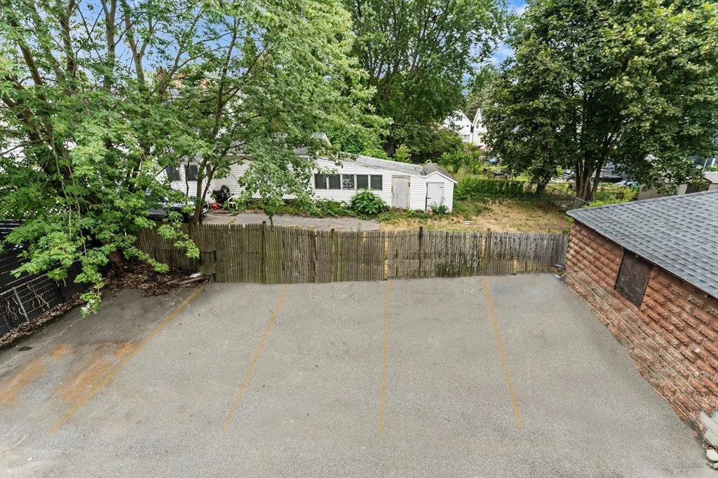 3 bed, 1 bath apartment for rent at 42 Almont St Unit 3L, Medford — photo 27 of 28