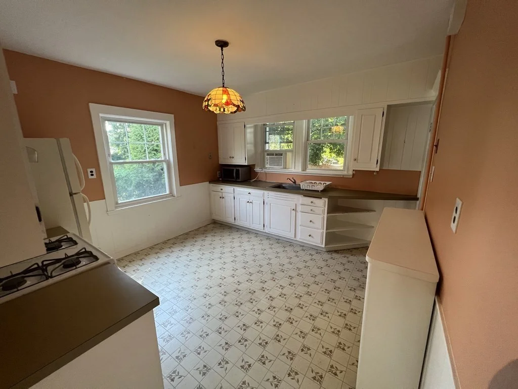1 bed, 1 bath apartment for rent at 42 Barnard Ave Unit 1, Watertown — photo 4 of 36
