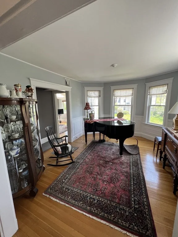 3 bed, 2 bath apartment for rent at 42 Barnard Ave Unit 2, Watertown — photo 6 of 20