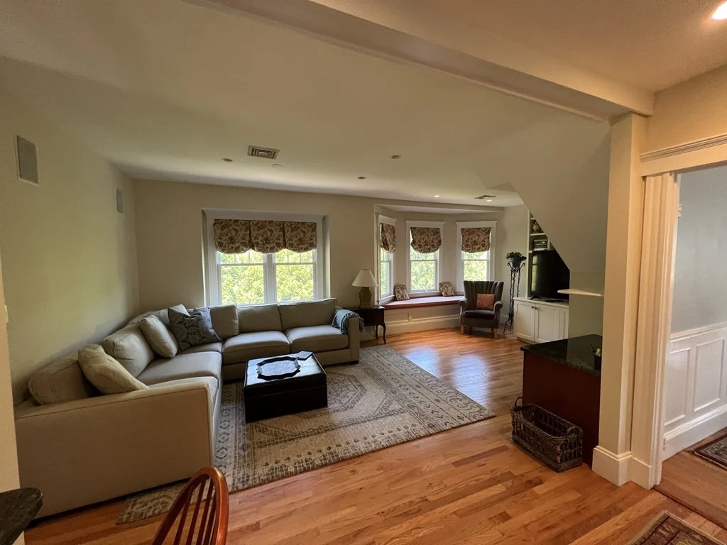 3 bed, 2 bath apartment for rent at 42 Barnard Ave Unit 2, Watertown — photo 9 of 20