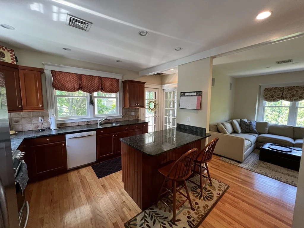 3 bed, 2 bath apartment for rent at 42 Barnard Ave Unit 2, Watertown — photo 19 of 20