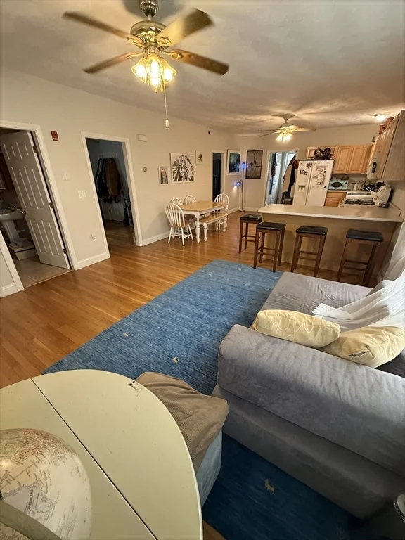 2 bed, 1 bath apartment for rent at 42 Bartlett St Unit 2, Beverly — photo 12 of 28