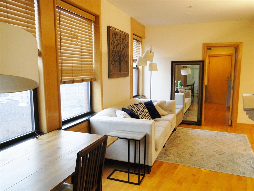 2 bed, 2 bath apartment for rent at 42 Beach St Unit 10D, Chinatown — photo 2 of 10