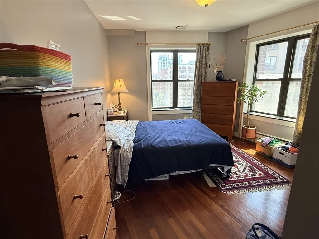 2 bed, 1 bath apartment for rent at 42 Beach St Unit 8B, Chinatown — photo 17 of 28