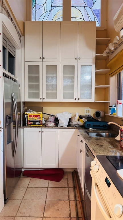 3 bed, 2 bath apartment for rent at 42 Bigelow Stree Unit 1, Mid-Cambridge — photo 5 of 18
