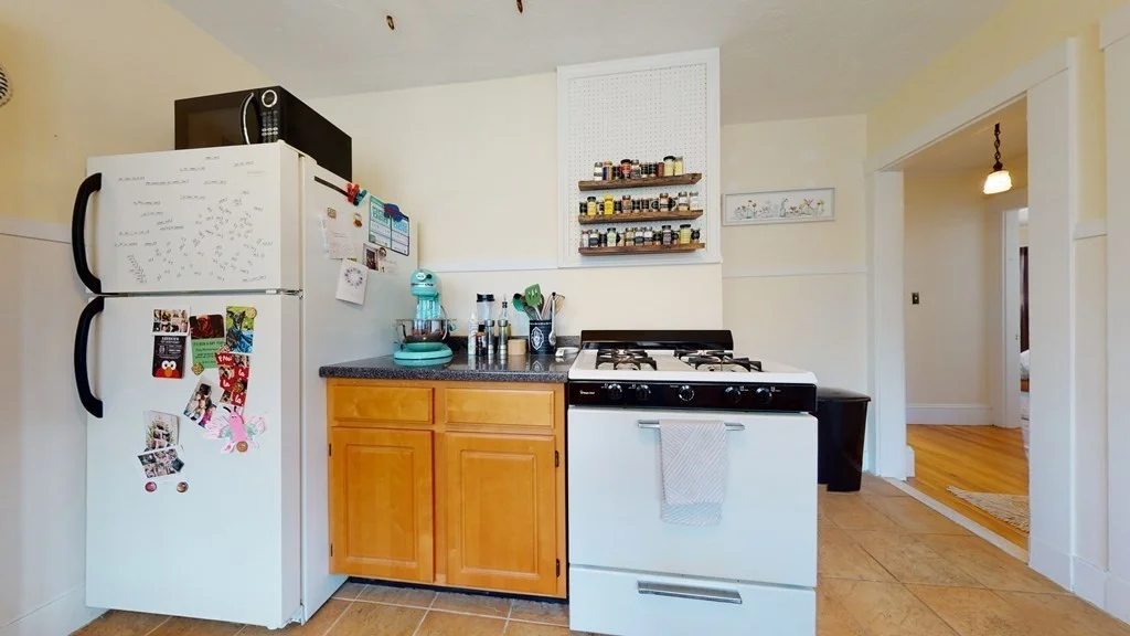 2 bed, 1 bath apartment for rent at 42 Bostonia Unit 2, Brighton — photo 11 of 19