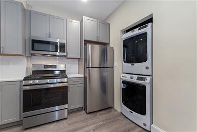 2 bed, 2 bath apartment for rent at 42 Brackett St Unit 1, Brighton — photo 6 of 22
