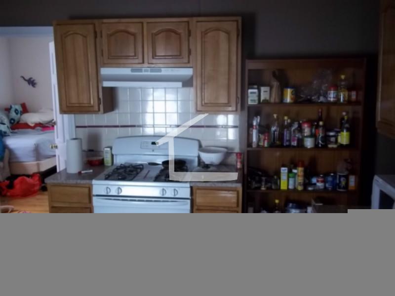 4 bed, 2 bath apartment for rent at 42 Brainerd Rd Unit 1, Brighton — photo 5 of 17