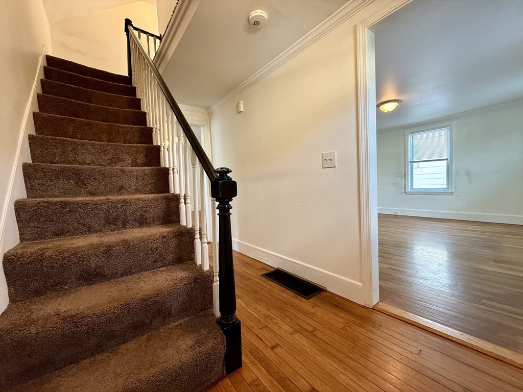 3 bed, 1 bath apartment for rent at 42 Broad St, North Attleboro — photo 8 of 14
