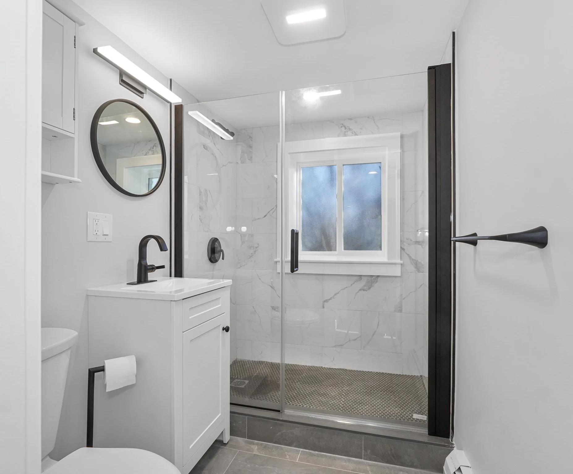 2 bed, 1 bath apartment for rent at 42 Bryon Rd Unit 2, West Roxbury — photo 4 of 8