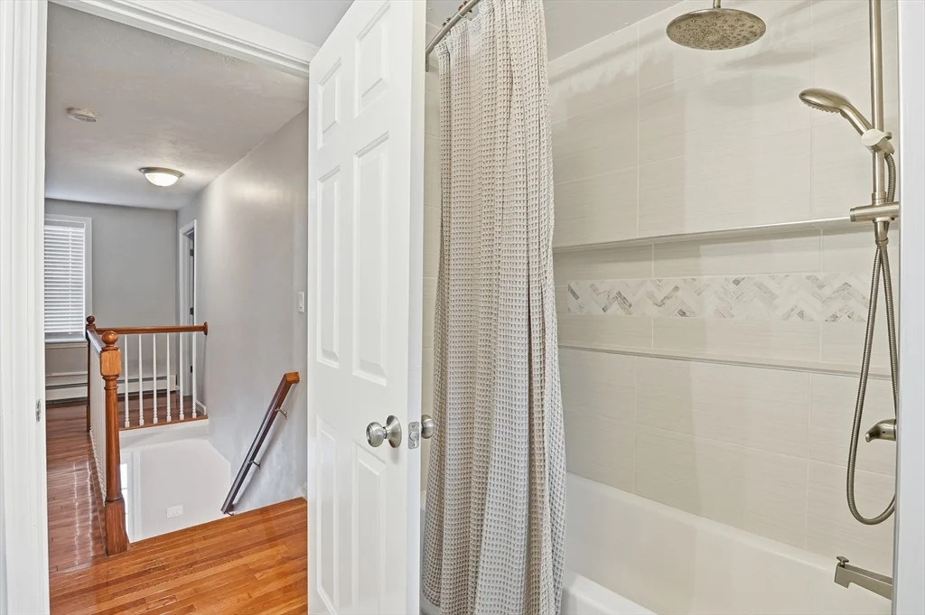 4 bed, 2 bath apartment for rent at 42 Catalpa Cir, Worcester — photo 20 of 35