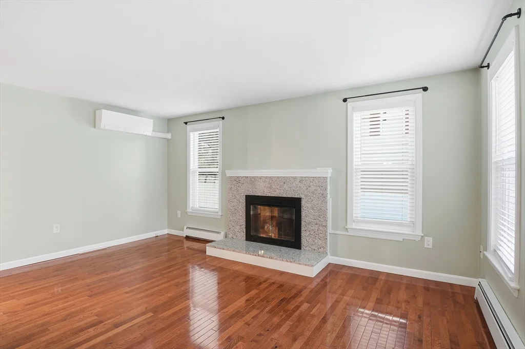 4 bed, 2 bath apartment for rent at 42 Catalpa Cir, Worcester — photo 14 of 35