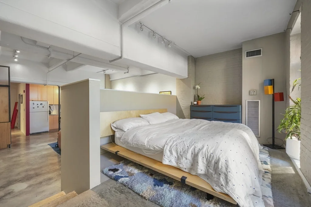 1 bed, 1 bath apartment for rent at 42 Chauncy St Unit 5A, Boston Downtown — photo 12 of 19