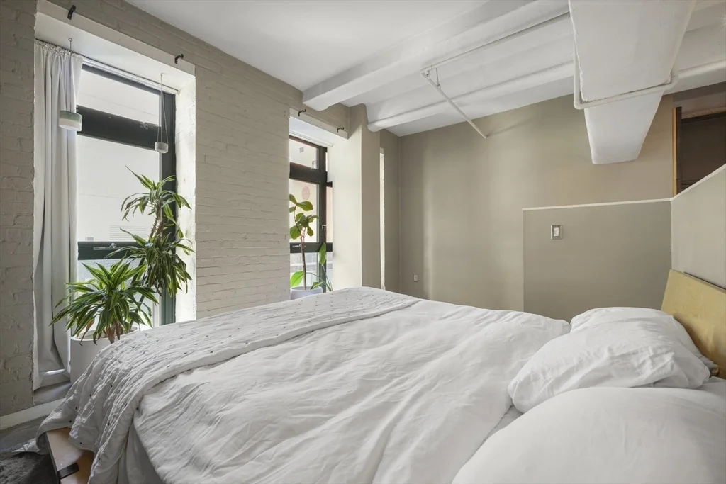 1 bed, 1 bath apartment for rent at 42 Chauncy St Unit 5A, Boston Downtown — photo 11 of 19