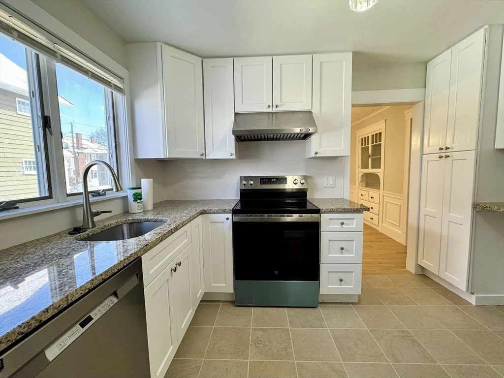 2 bed, 1 bath apartment for rent at 42 Chester Unit 1, Belmont — photo 1 of 22