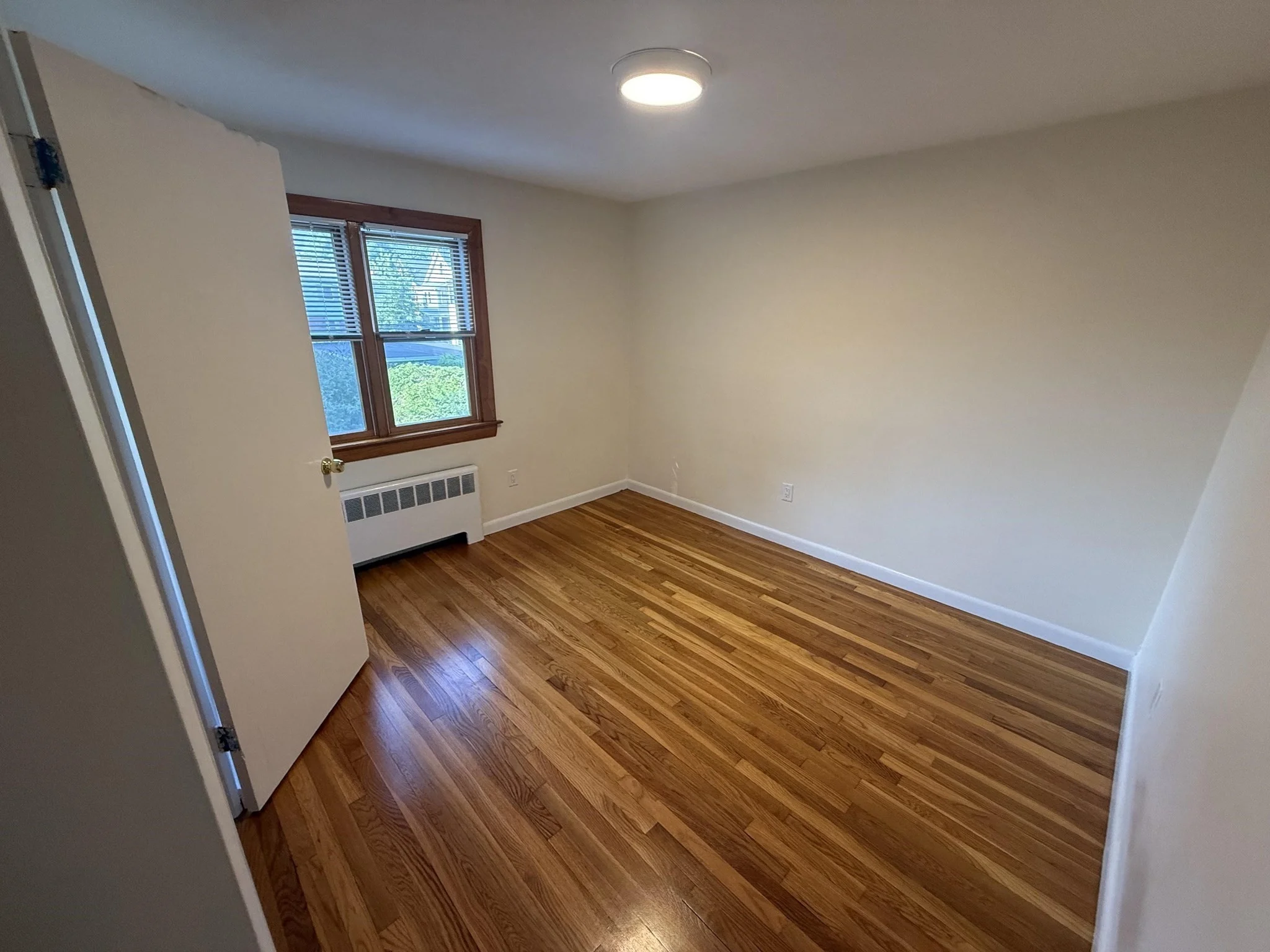 2 bed, 1 bath apartment for rent at 42 Chestnut St Unit 2, Belmont — photo 3 of 9