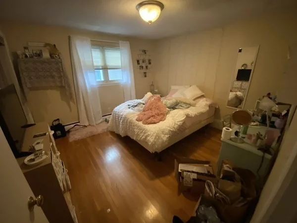 4 bed, 2 bath apartment for rent at 42 Clark Rd Unit 2, Brookline Hills — photo 2 of 7