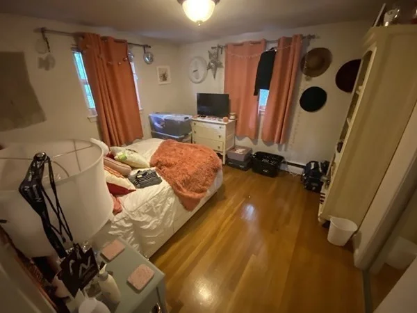 4 bed, 2 bath apartment for rent at 42 Clark Rd Unit 2, Brookline Hills — photo 3 of 7