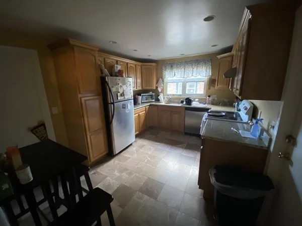 4 bed, 2 bath apartment for rent at 42 Clark Rd Unit 2, Brookline Hills — photo 5 of 7
