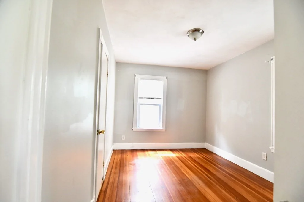 3 bed, 1 bath apartment for rent at 42 Colonial Ave Unit 2, Dorchester — photo 9 of 14