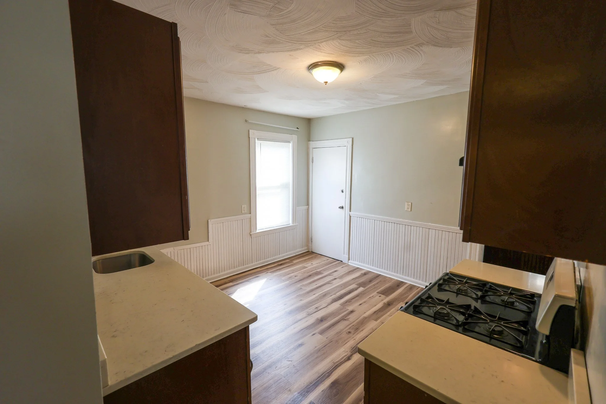 3 bed, 1 bath apartment for rent at 42 Colonial Ave Unit 3, Dorchester — photo 2 of 19