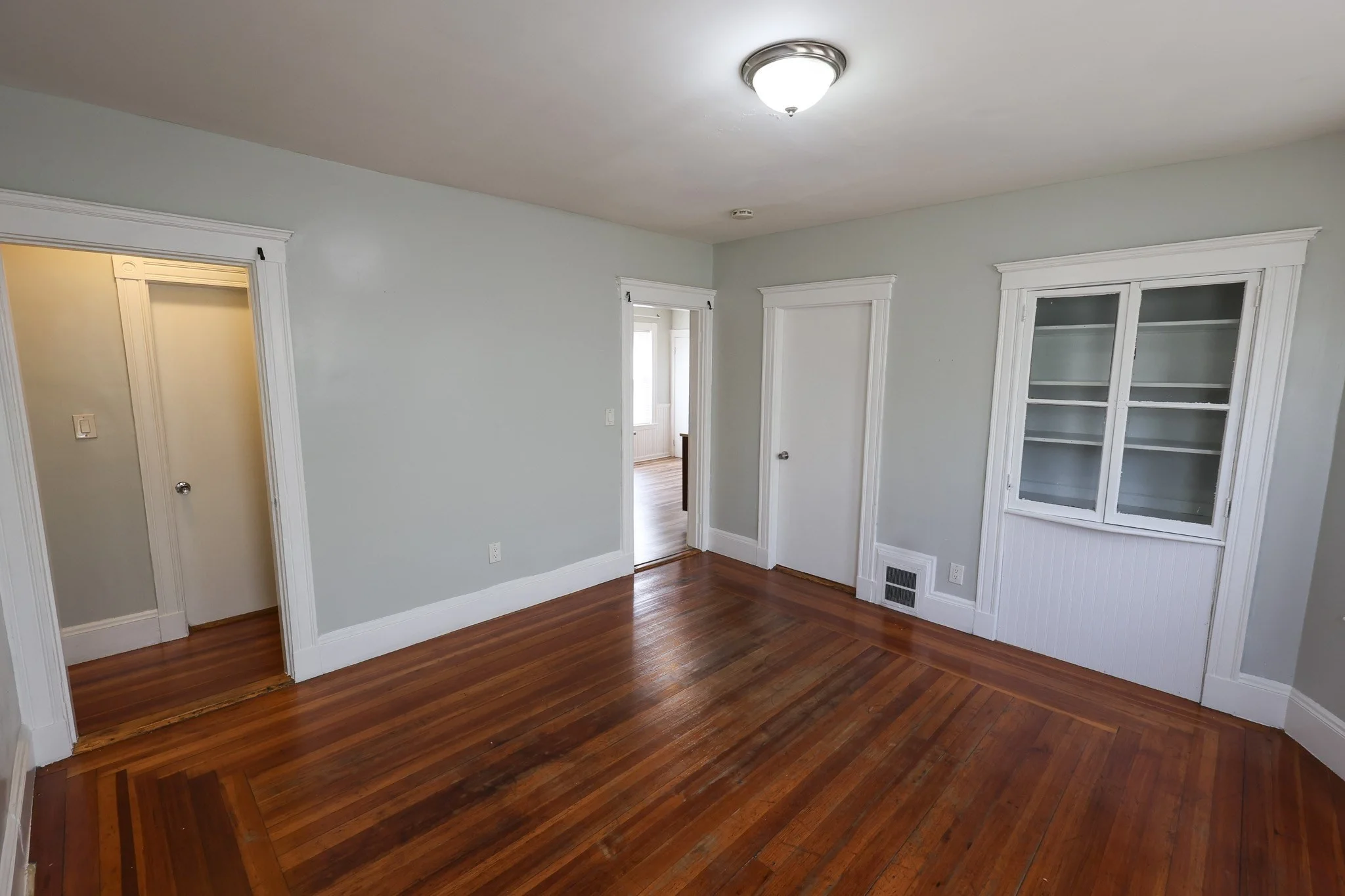 3 bed, 1 bath apartment for rent at 42 Colonial Ave Unit 3, Dorchester — photo 7 of 19