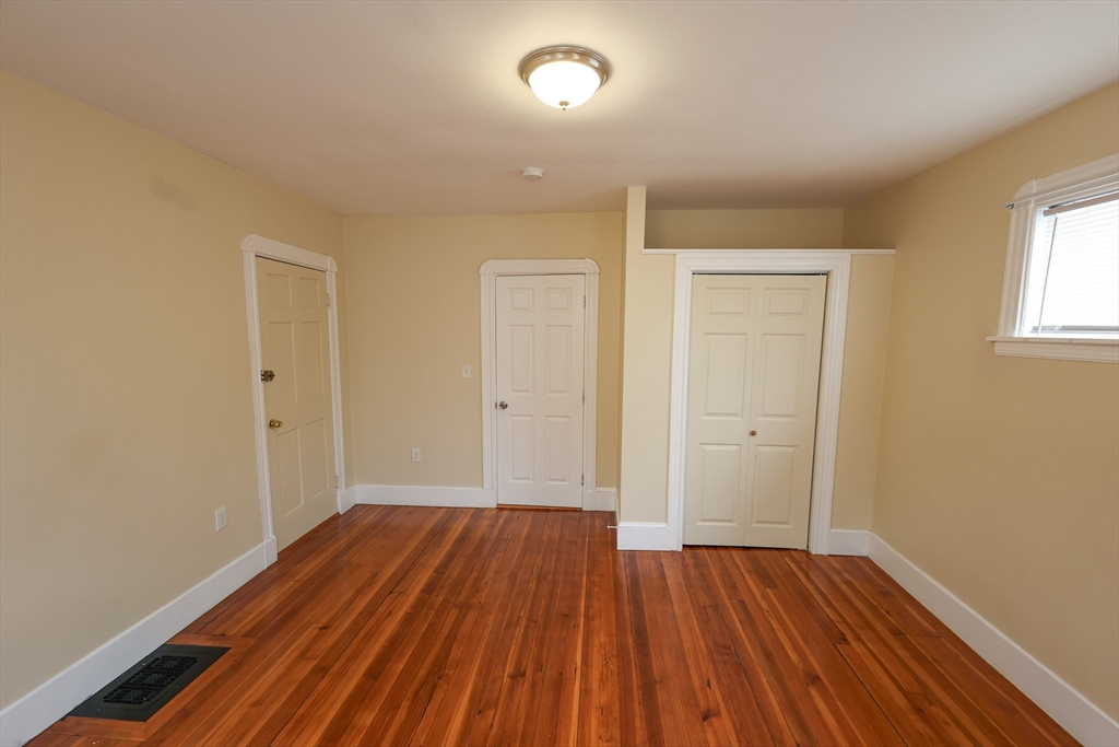3 bed, 1 bath apartment for rent at 42 Corona St Unit 2, Dorchester — photo 13 of 21