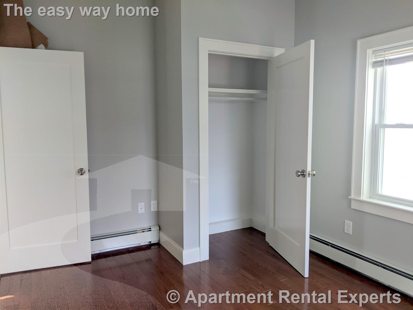3 bed, 1 bath apartment for rent at 42 Crescent St Unit 2, Sullivan Square — photo 21 of 22