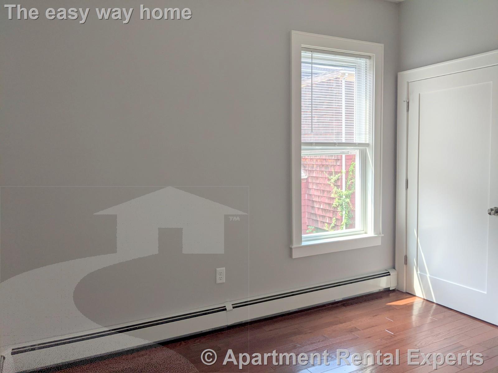 3 bed, 1 bath apartment for rent at 42 Crescent St Unit 2, Sullivan Square — photo 17 of 22
