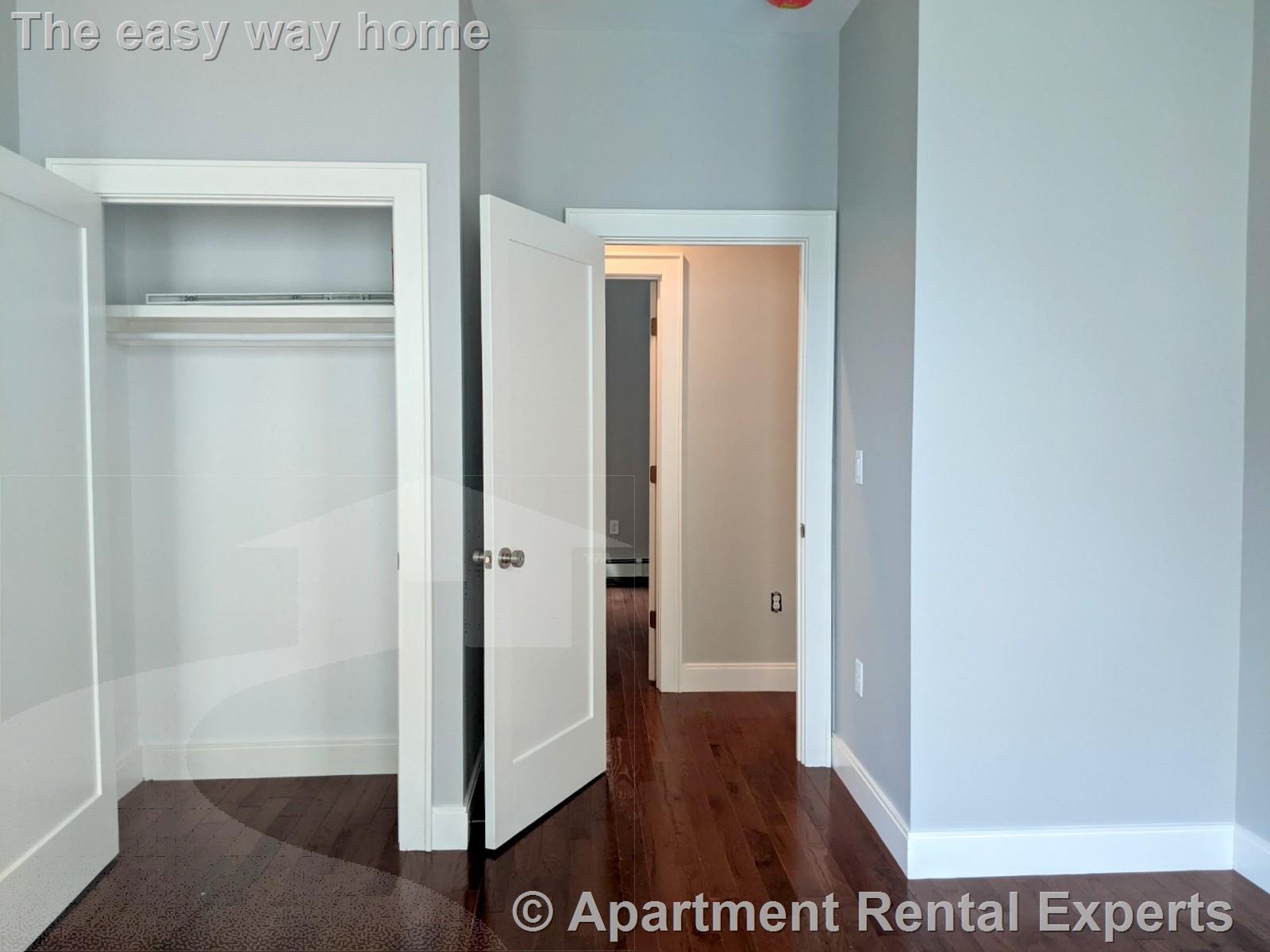 3 bed, 1 bath apartment for rent at 42 Crescent St Unit 2, Sullivan Square — photo 12 of 22