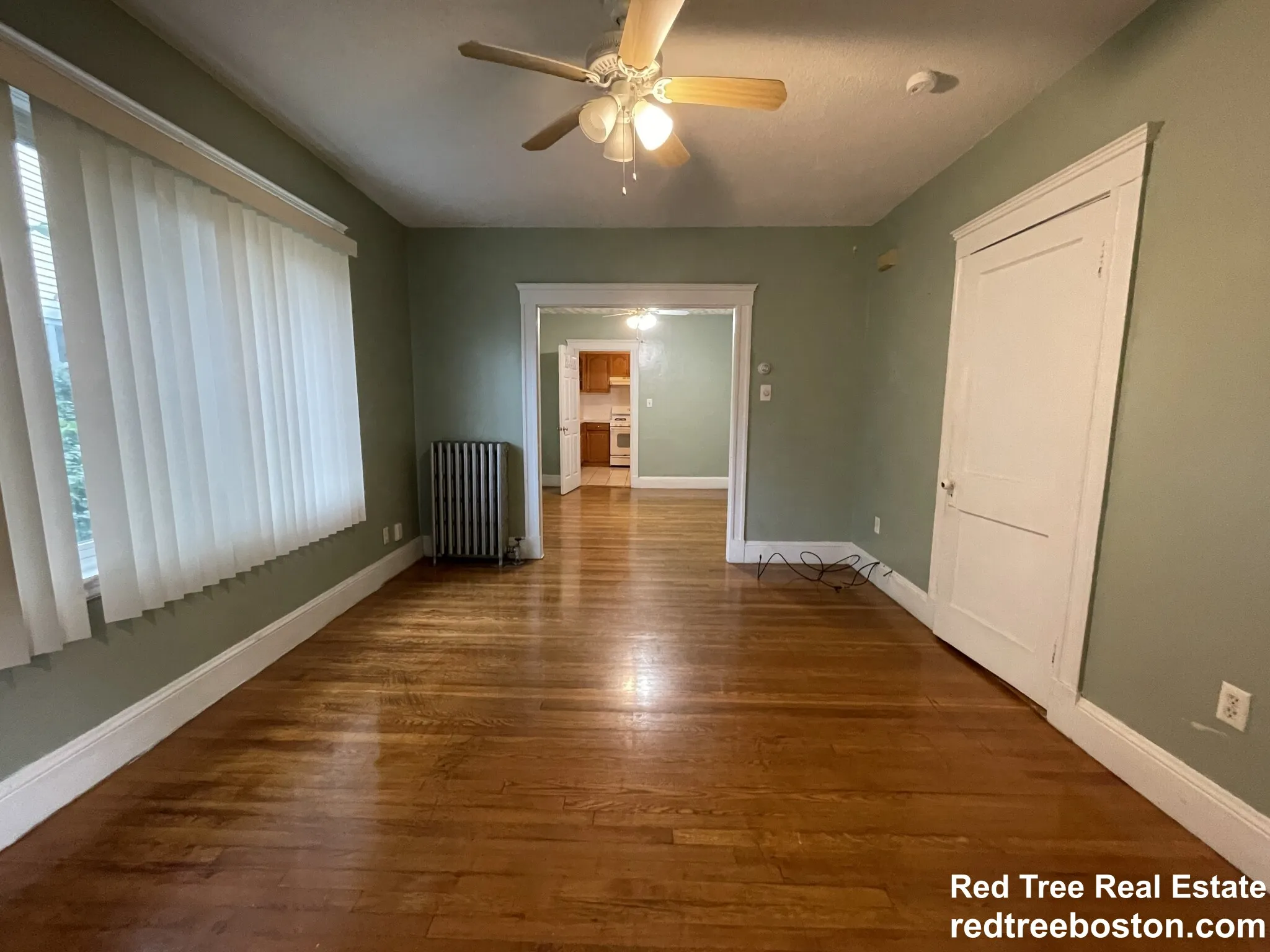 3 bed, 1 bath apartment for rent at 42 Day St Unit 1, Jamaica Plain — photo 8 of 23
