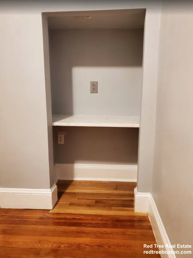 3 bed, 1 bath apartment for rent at 42 Day St Unit 1, Jamaica Plain — photo 14 of 23