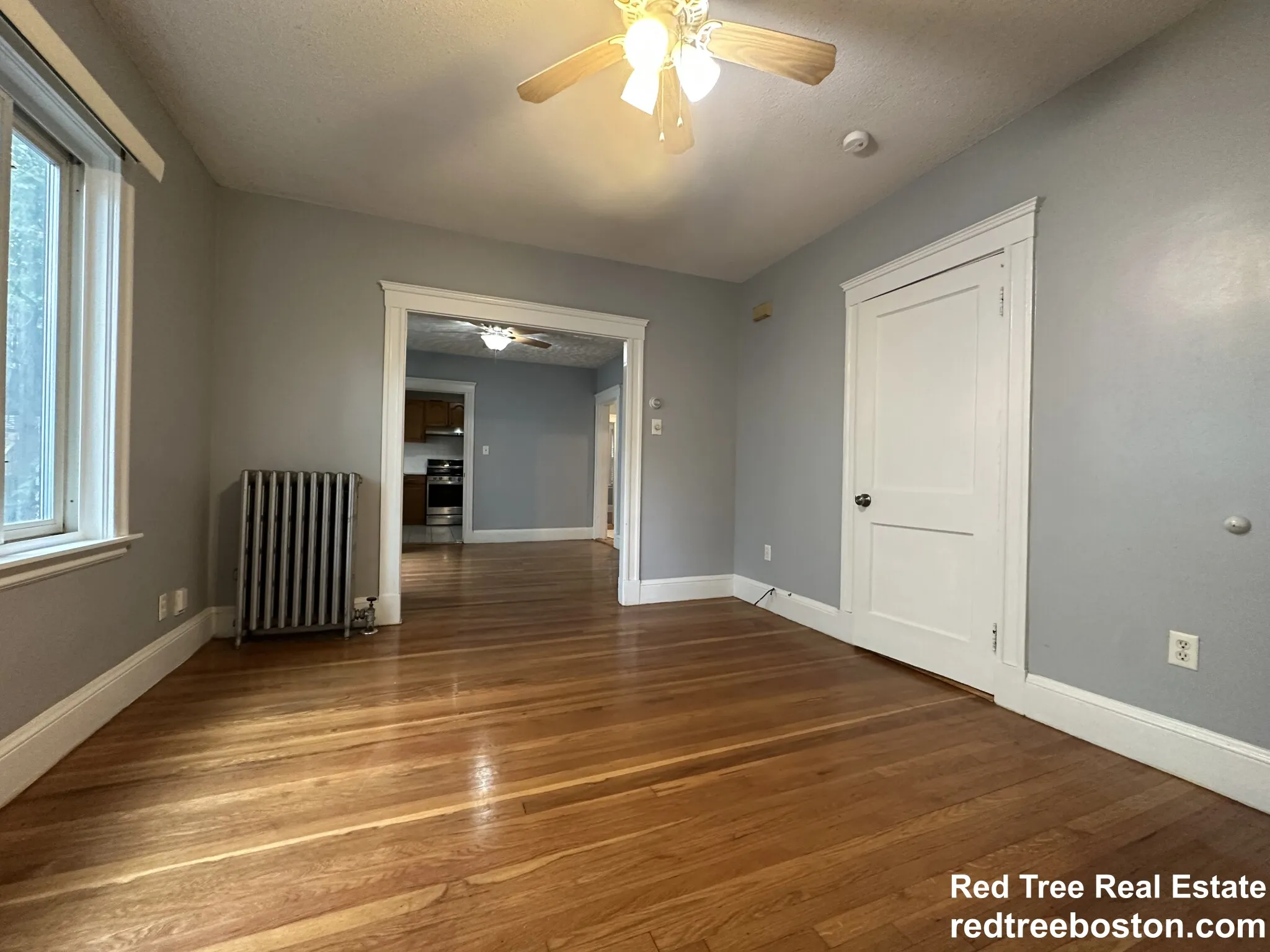 3 bed, 1 bath apartment for rent at 42 Day St Unit 1, Jamaica Plain — photo 2 of 23