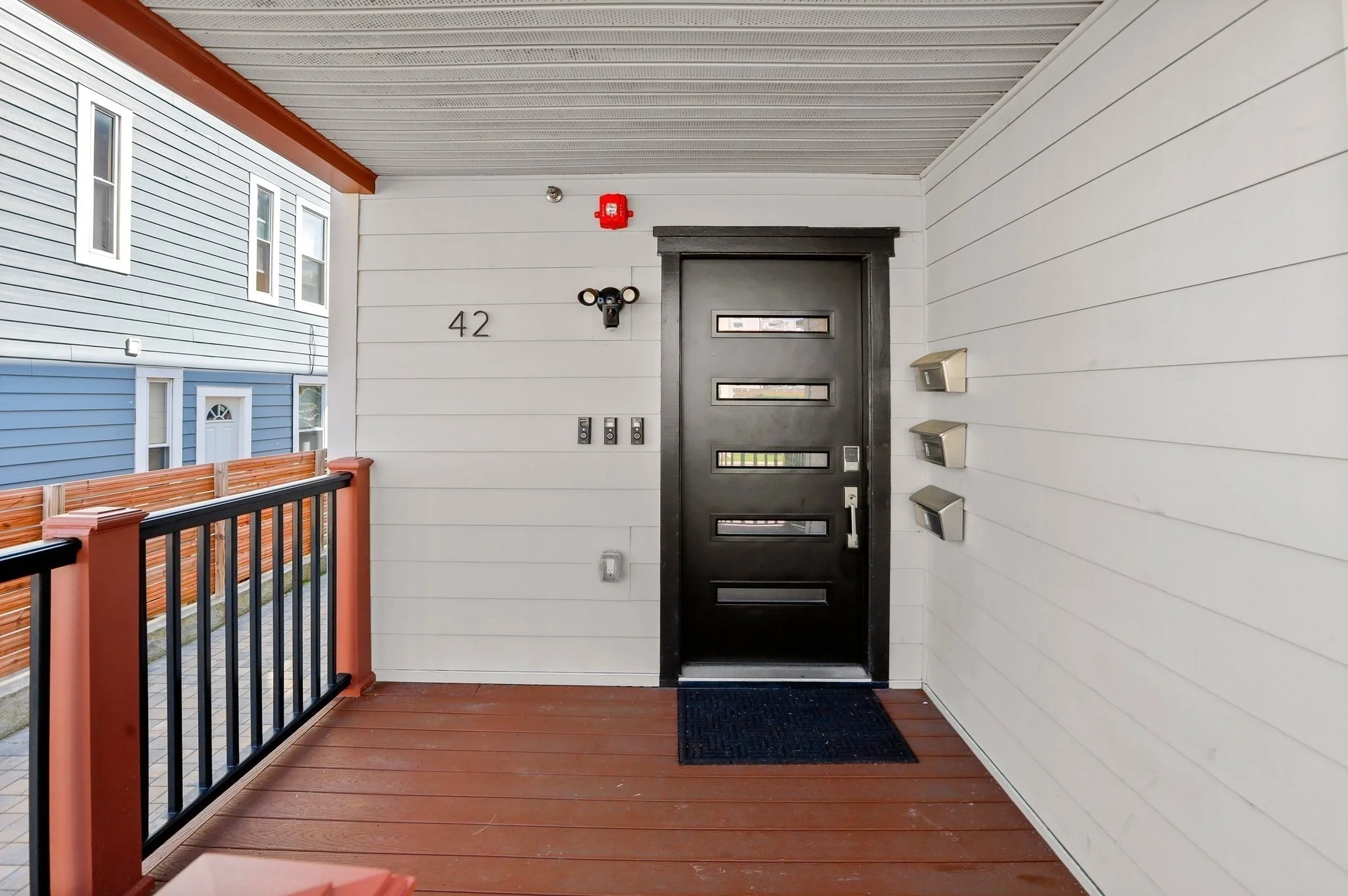 3 bed, 2 bath apartment for rent at 42 Dennis St Unit 2, Roxbury — photo 10 of 35