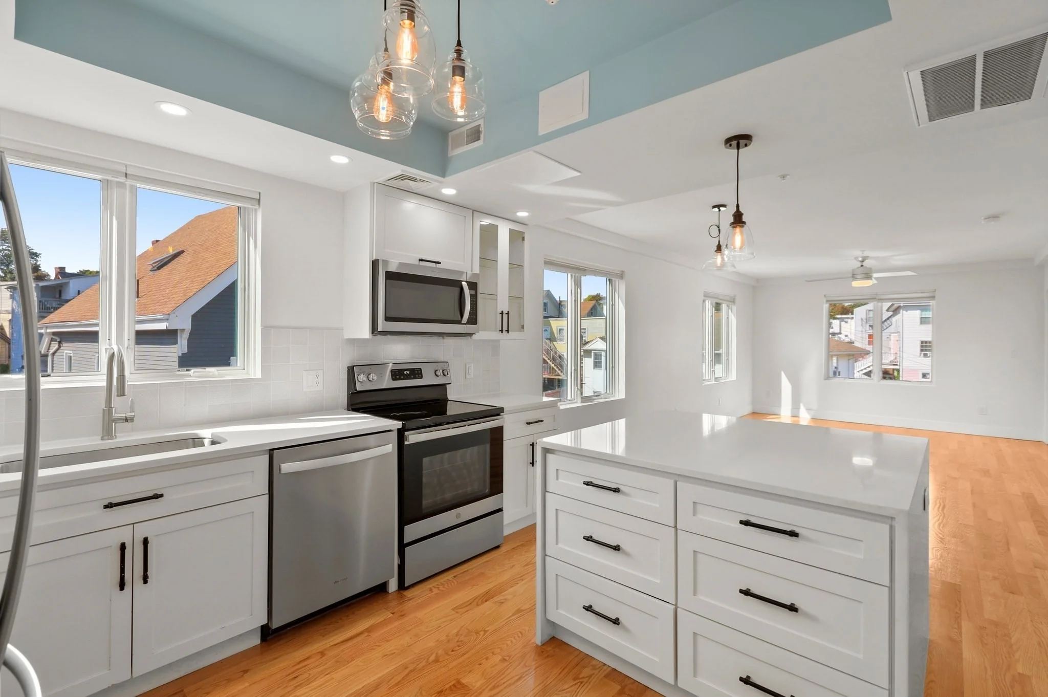 3 bed, 2 bath apartment for rent at 42 Dennis St Unit 2, Roxbury