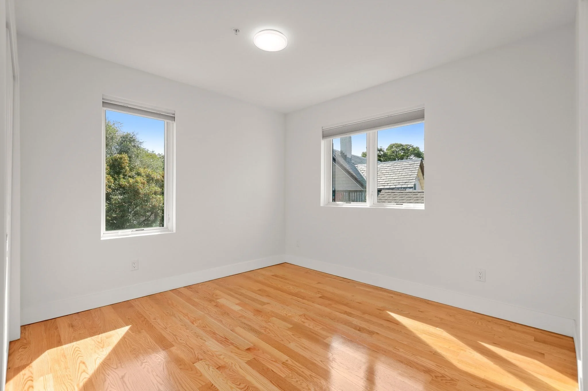 3 bed, 2 bath apartment for rent at 42 Dennis St Unit 2, Roxbury — photo 19 of 35