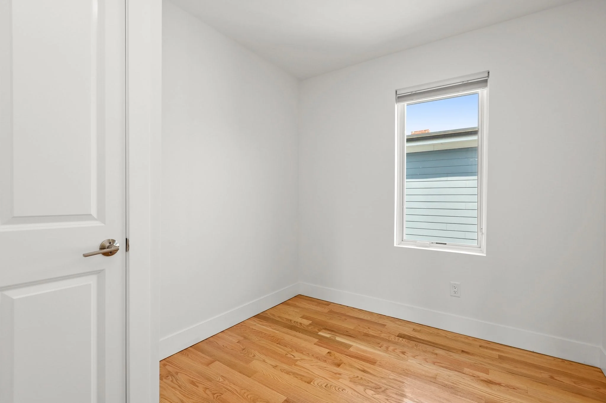 3 bed, 2 bath apartment for rent at 42 Dennis St Unit 2, Roxbury — photo 15 of 35