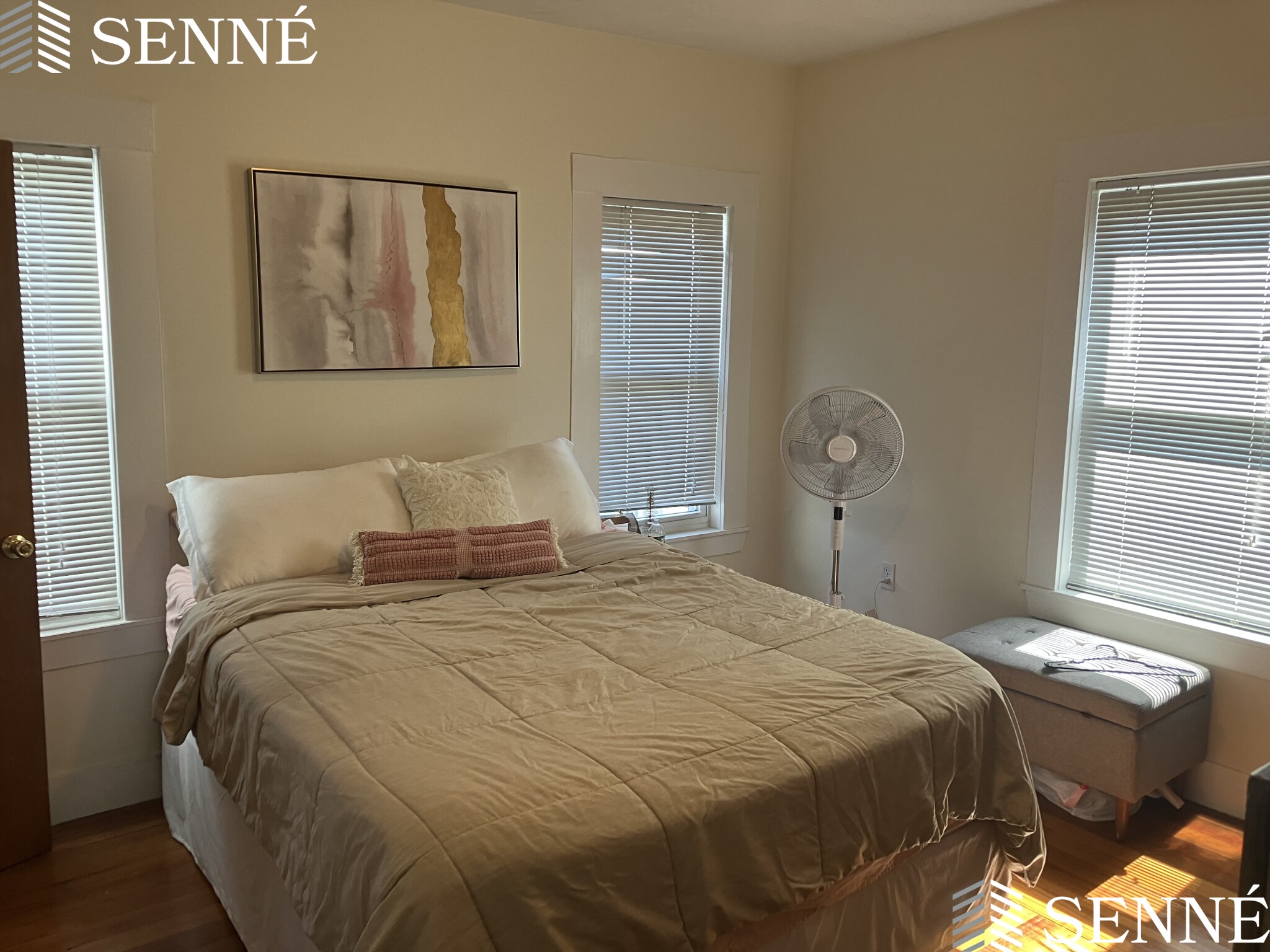 2 bed, 1 bath apartment for rent at 42 Derby St Unit 3, Somerville — photo 3 of 16