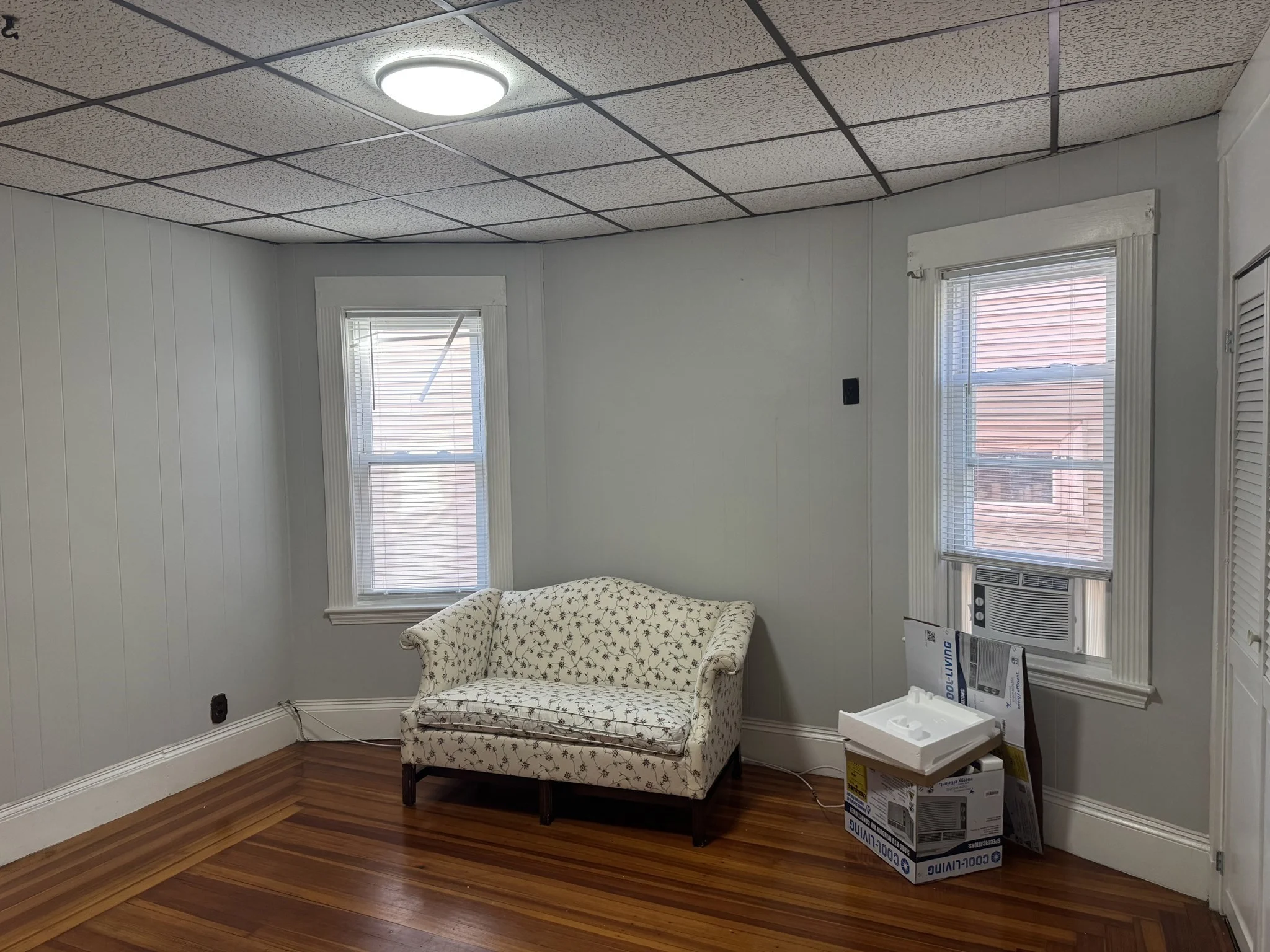 3 bed, 1 bath apartment for rent at 42 Draper St Unit 2, Dorchester — photo 9 of 12
