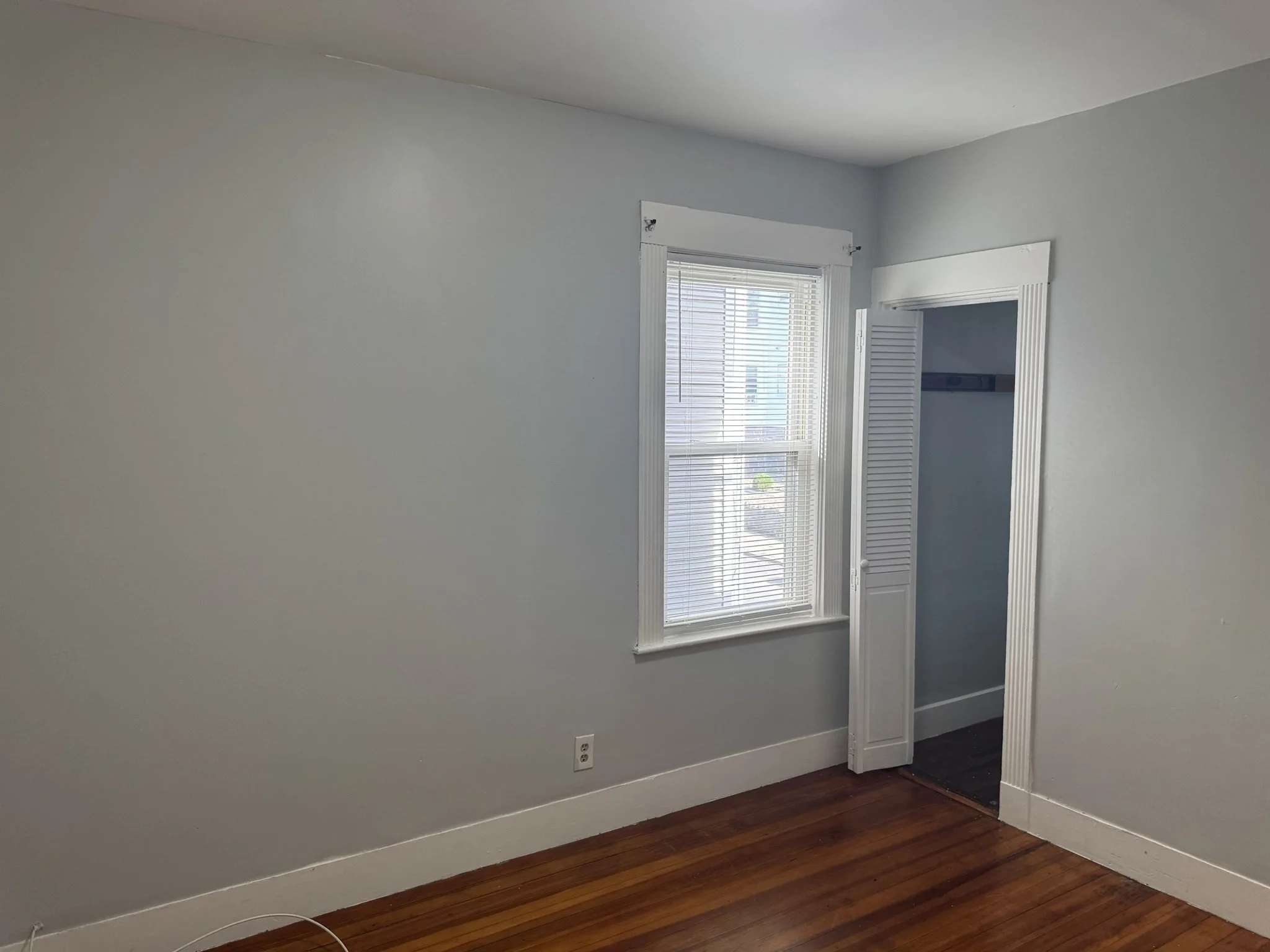 3 bed, 1 bath apartment for rent at 42 Draper St Unit 2, Dorchester — photo 8 of 12