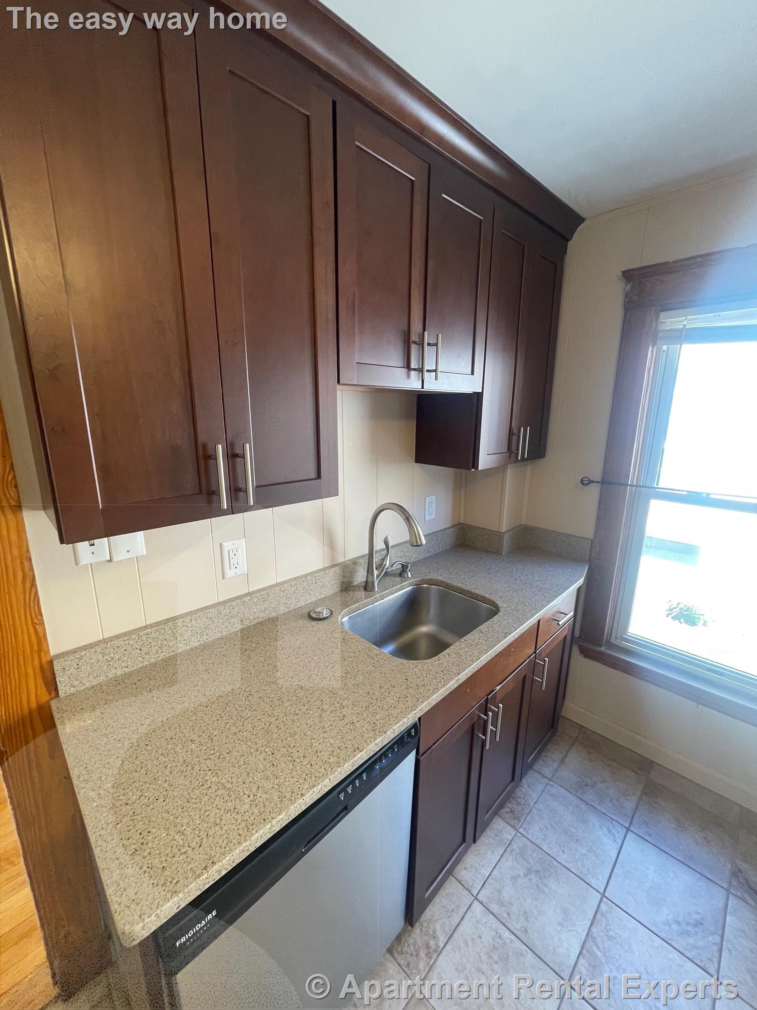 3 bed, 1 bath apartment for rent at 42 Electric Ave Unit 1, Davis Square — photo 17 of 24