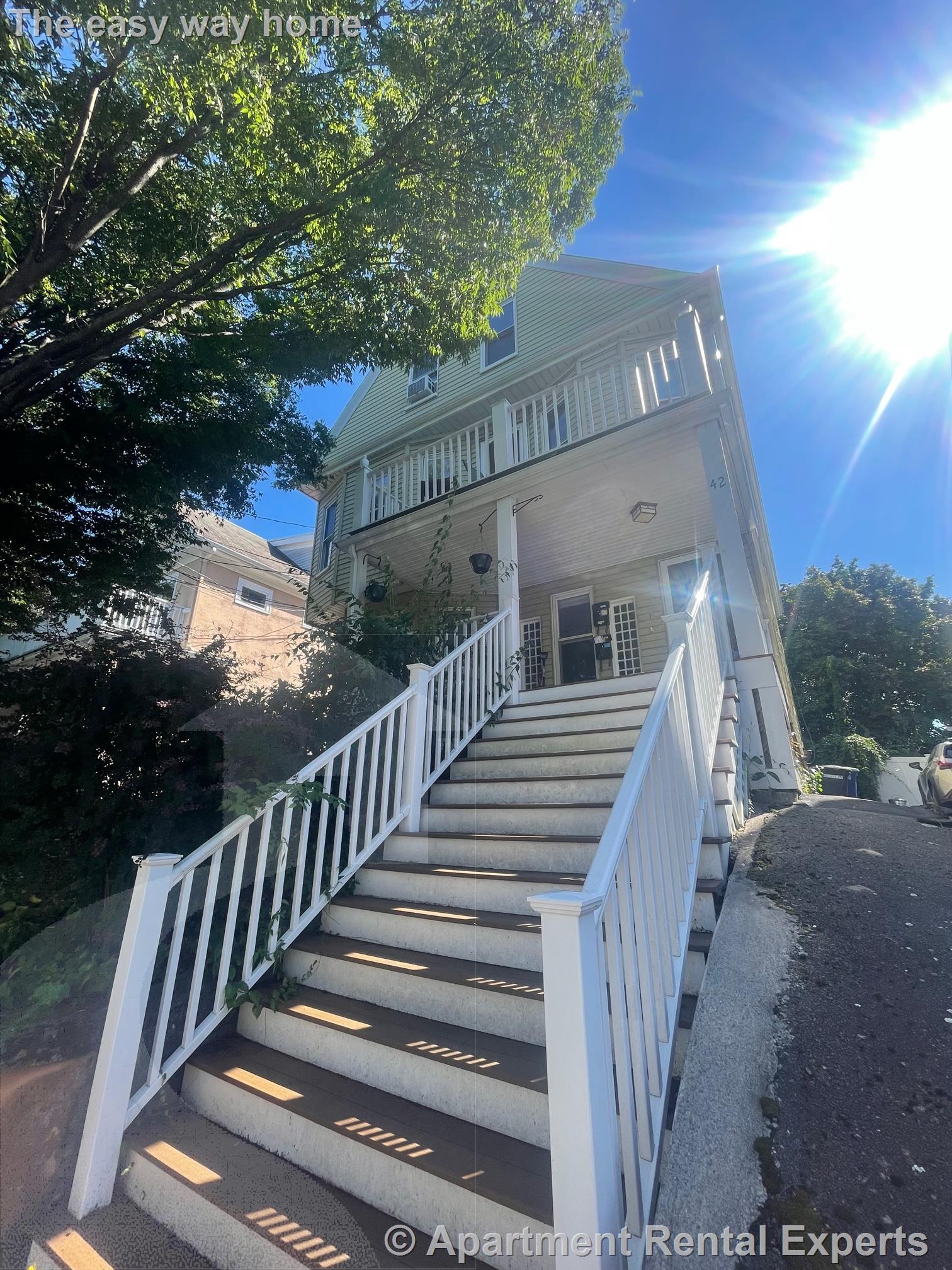 3 bed, 1 bath apartment for rent at 42 Electric Ave Unit 1, Davis Square — photo 1 of 24