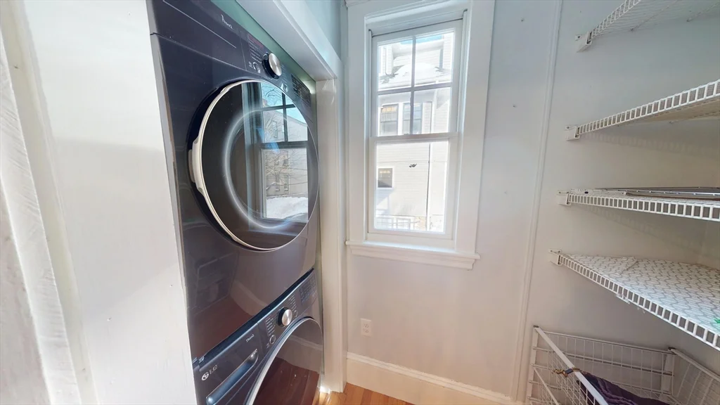 3 bed, 1 bath apartment for rent at 42 Englewood Ave Unit 1, Brighton — photo 9 of 9