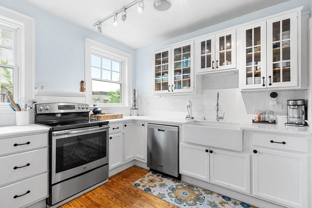 2 bed, 1 bath apartment for rent at 42 Englewood Unit 3, Boston — photo 10 of 31