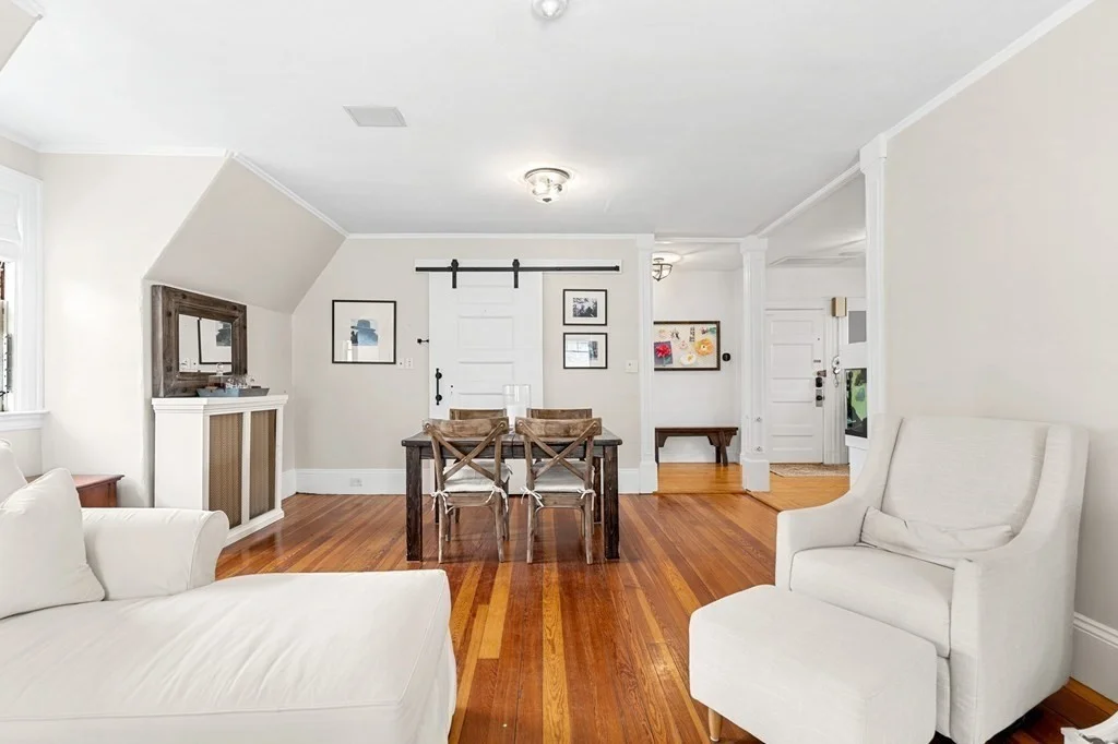 2 bed, 1 bath apartment for rent at 42 Englewood Unit 3, Boston — photo 4 of 31