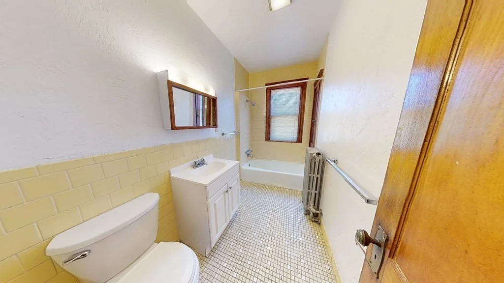 3 bed, 1 bath apartment for rent at 42 Evelyn St Unit 3, Mattapan — photo 11 of 27