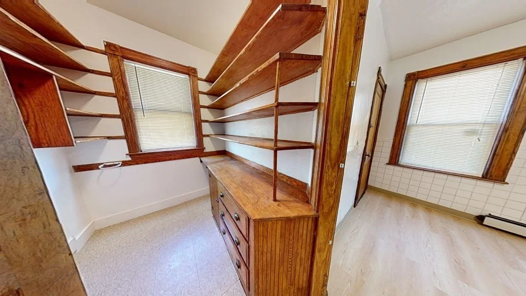 3 bed, 1 bath apartment for rent at 42 Evelyn St Unit 3, Mattapan — photo 3 of 27