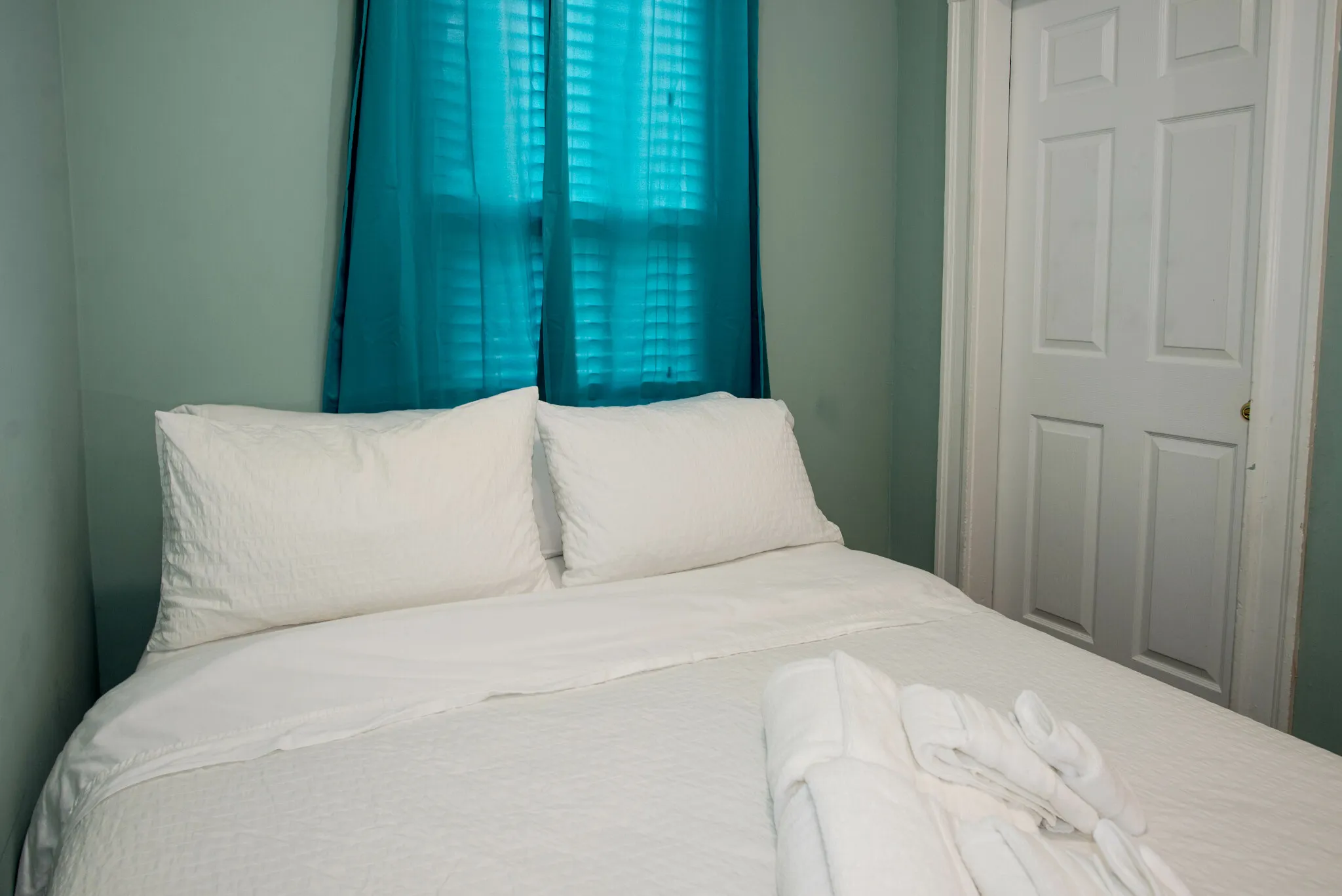 2 bed, 1 bath apartment for rent at 42 Everett St Unit 2, East Boston — photo 30 of 36