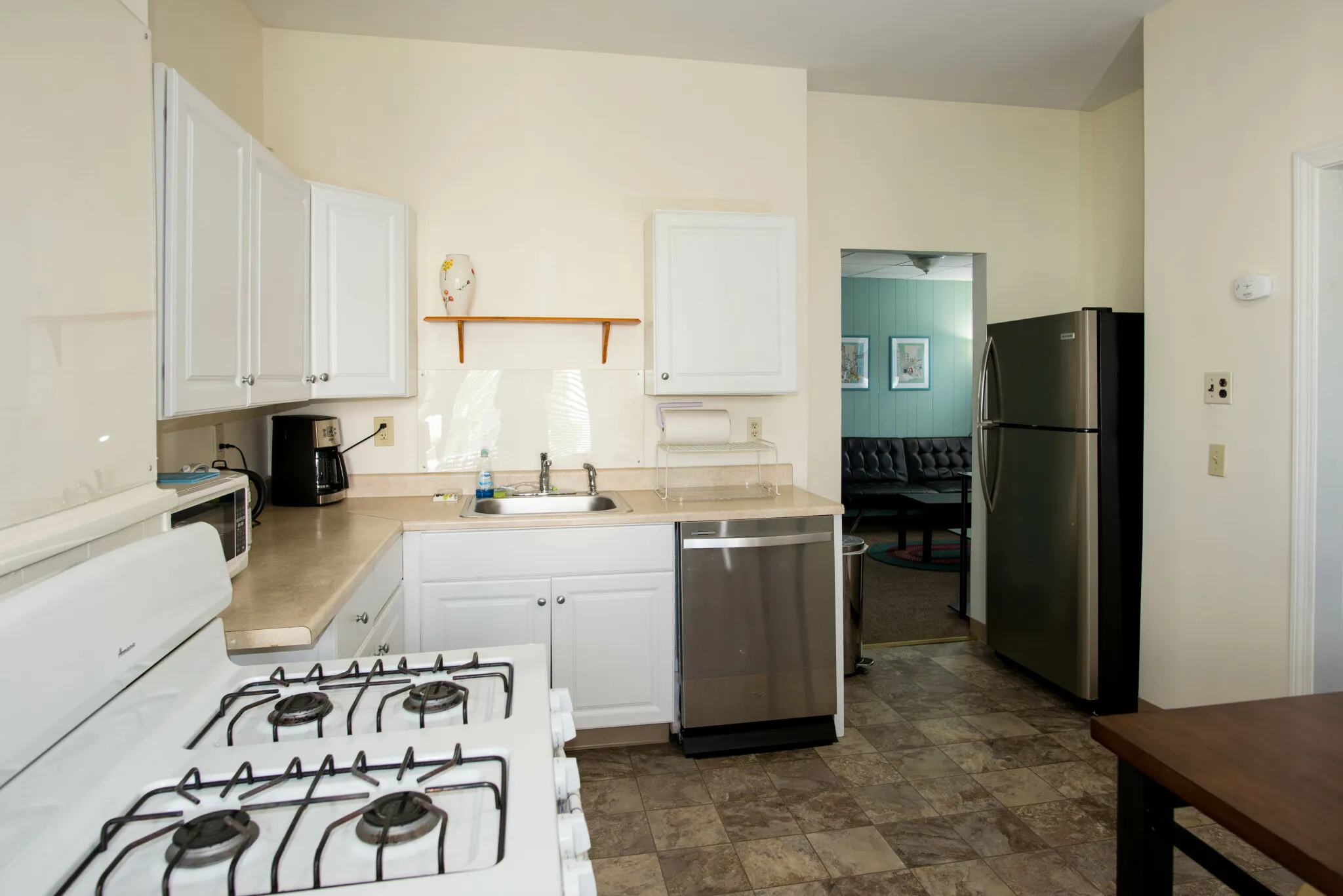 2 bed, 1 bath apartment for rent at 42 Everett St Unit 2, East Boston — photo 21 of 36
